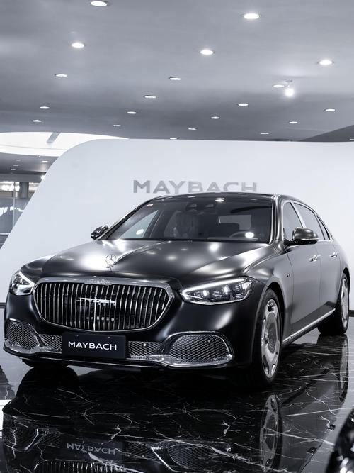 深圳29岚图汽车的售后服务让用户无忧出行，迈巴赫未来的豪华车趋势